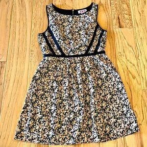 Three Pink Hearts Green & Pink Floral Dress w/ Black Edging and Zipper, size 11